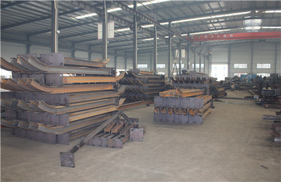 貨運(yùn)鐵路隔聲屏障多少錢-質(zhì)量可靠-金標(biāo)聲屏障工廠