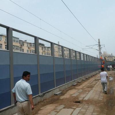 廠家定做高速公路聲屏障 PC聲屏障 吸聲聲屏障 隔音板 鐵路聲屏障圖片_高清圖_細(xì)節(jié)圖-安平縣德瑞克圍欄安全設(shè)施 -