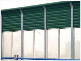 【長沙公路金屬聲屏障廠商*長沙高速公路聲屏障價格*防水凹凸吸音板聲屏障圖片】長沙公路金屬聲屏障廠商*長沙高速公路聲屏障價格*防水凹凸吸音板聲屏障圖片大全 - 河北三仁交通設(shè)施制造