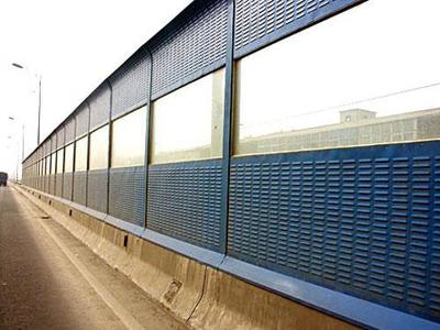 金屬聲屏障,金屬隔音屏價(jià)格_供應(yīng)金屬聲屏障,金屬隔音屏_安平縣佰格金屬絲網(wǎng)制品